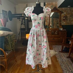 Vintage Floral Puff Sleeve Midi Dress